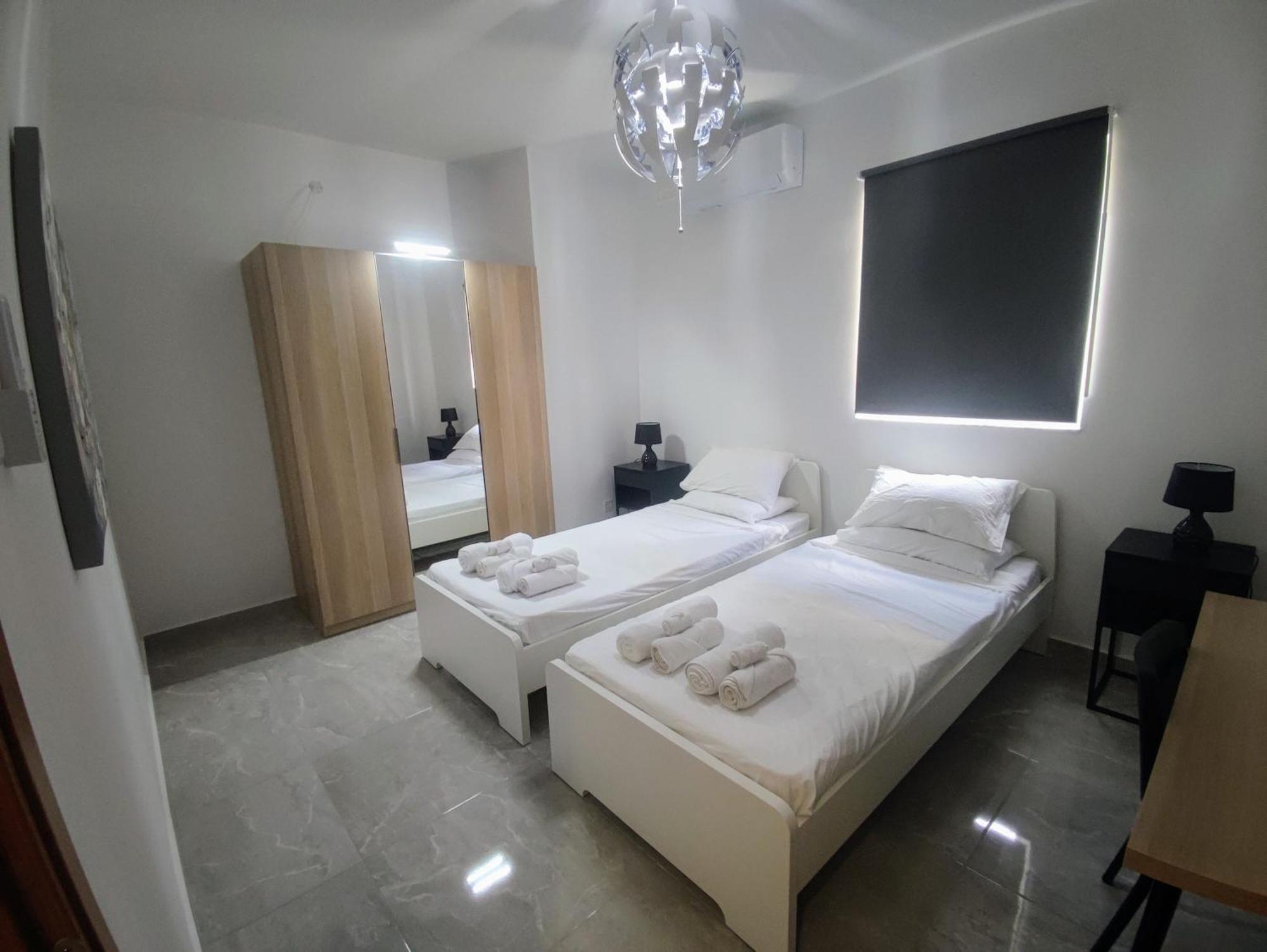 Deggies - Spacious, Modern Apartment! Apartment *