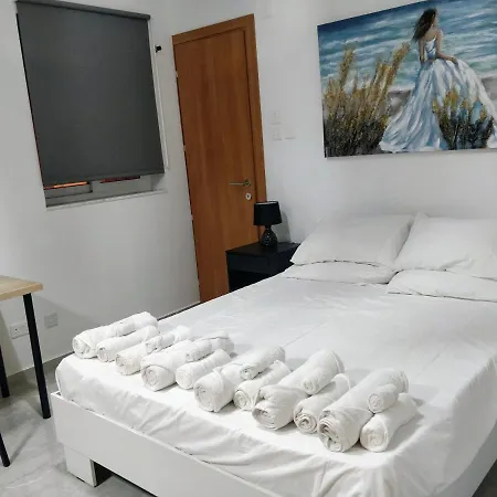 Deggies Apartments - Spacious, Modern Apartment! Naxxar Exterior foto