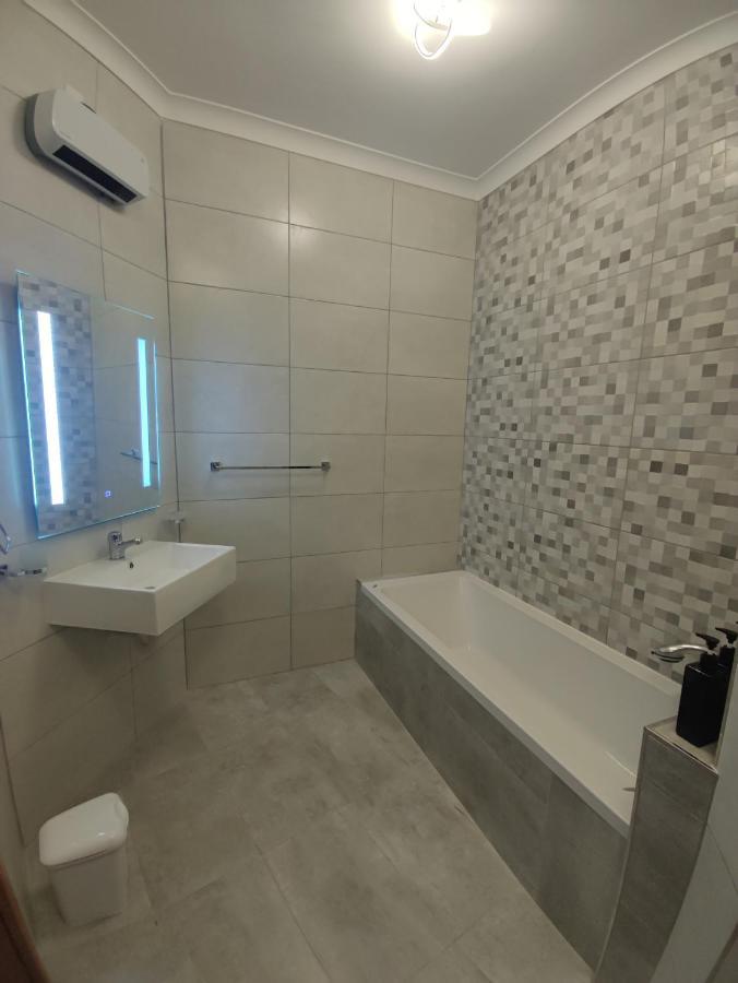Deggies - Spacious, Modern Apartment! Апартаменты